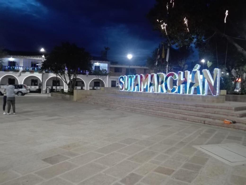 Posada Turistica Estancia Real Sutamarchán エクステリア 写真