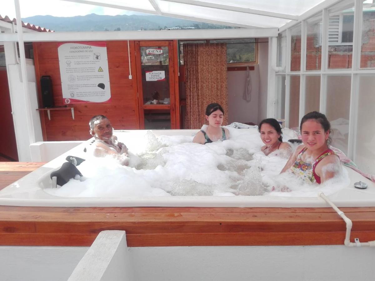 Posada Turistica Estancia Real Sutamarchán エクステリア 写真